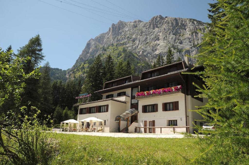 Residence Regina Delle Dolomiti Rocca Pietore Eksteriør bilde