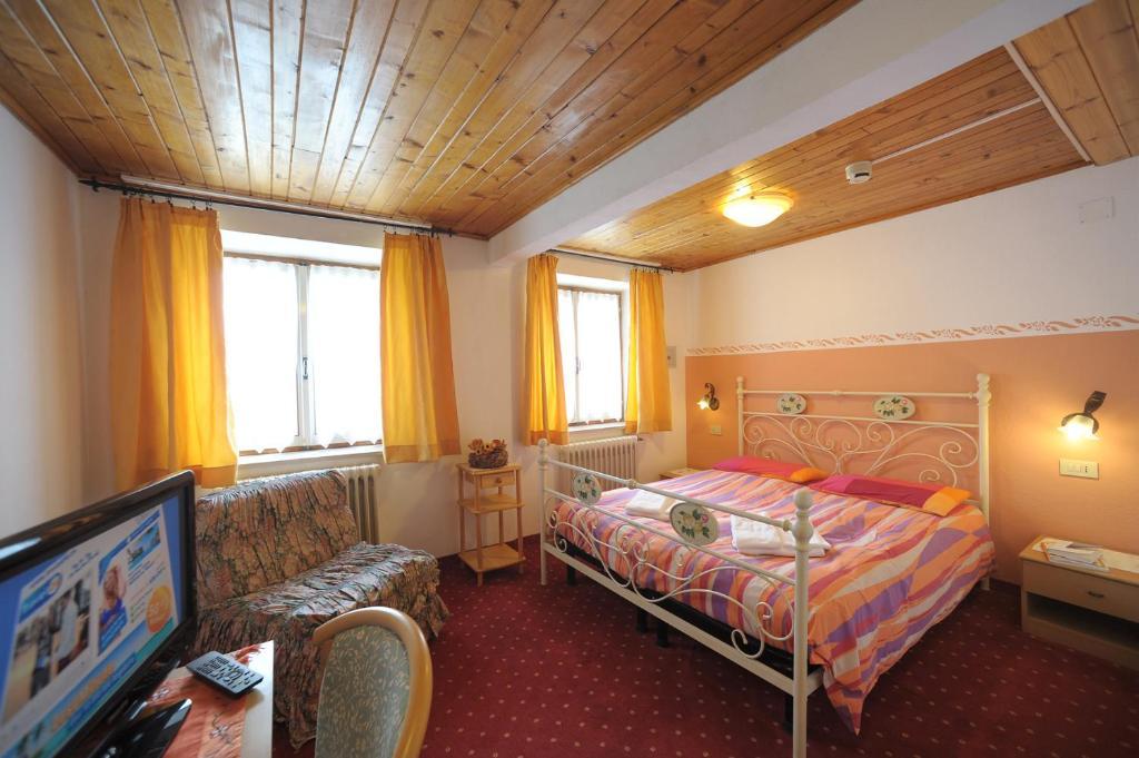 Residence Regina Delle Dolomiti Rocca Pietore Eksteriør bilde